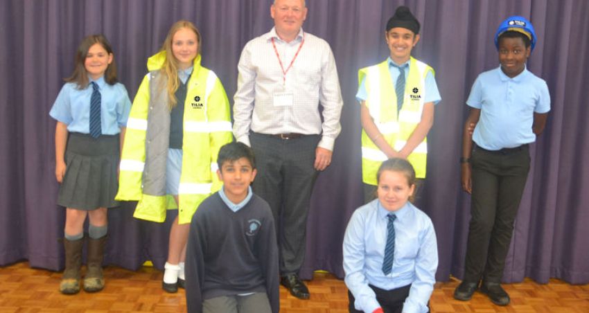 Hardingstone pupils learn about building site safety thanks to Tilia Homes